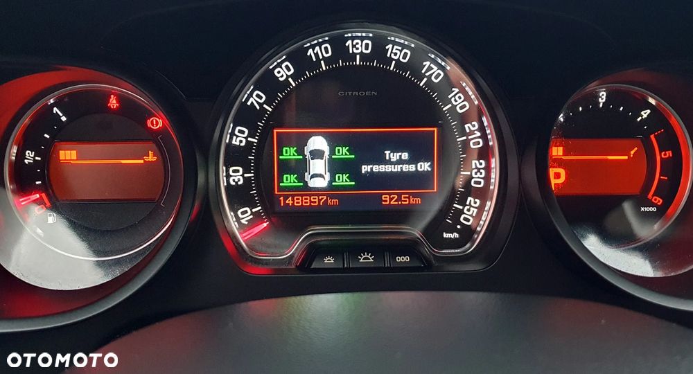 Citroën C5 BlueHDi 180 S&S EAT6 Cross - 23