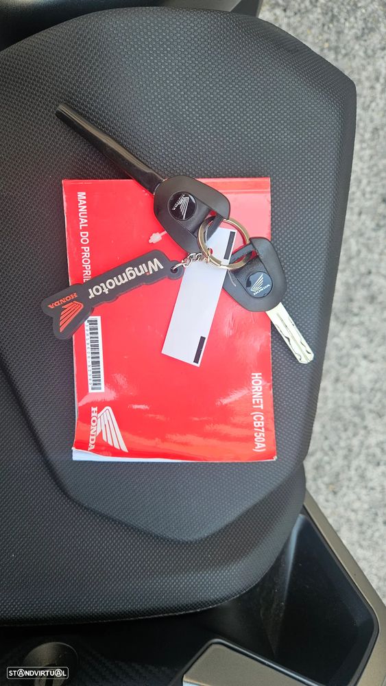 Honda Hornet Hornet 750 - 16