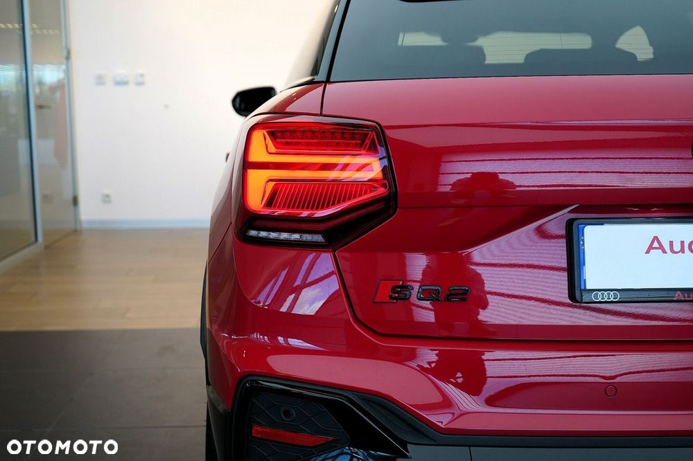 Audi SQ2 - 12