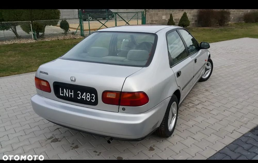Honda Civic 1.5 LSi - 3