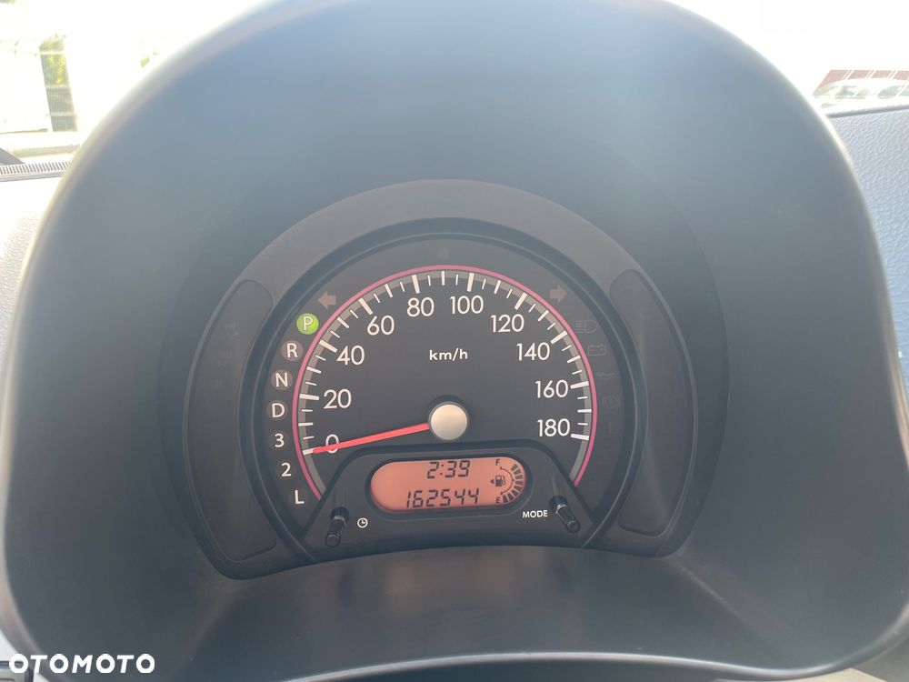 Nissan Pixo 1.0 Automatik more - 23
