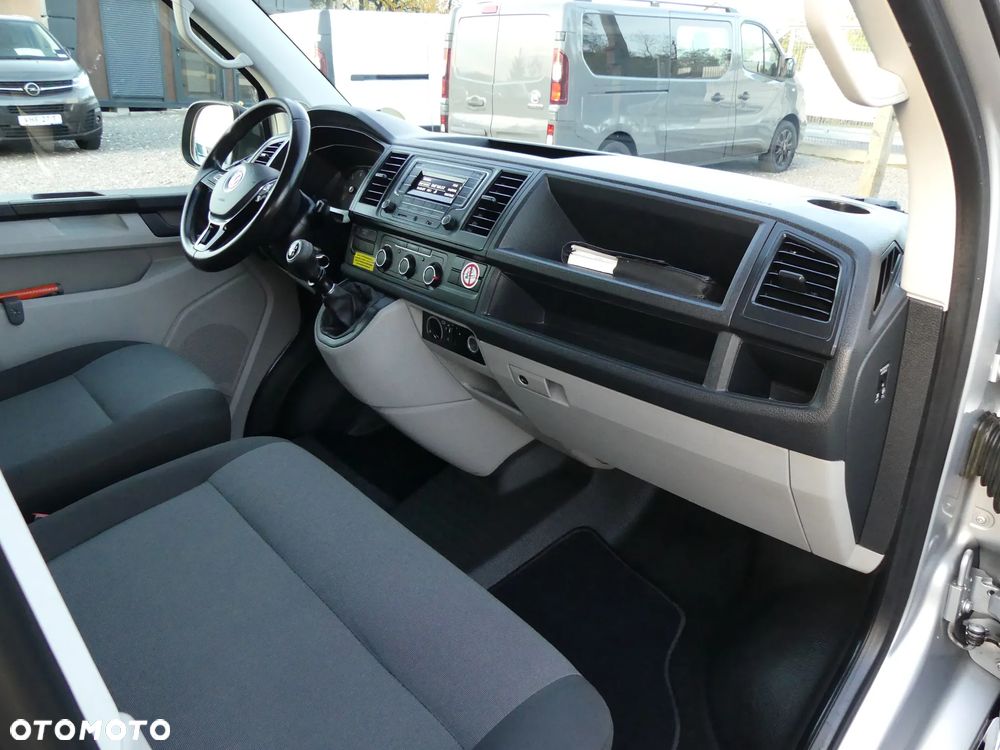 Volkswagen Transporter Caravelle Lang Comfortline - 14