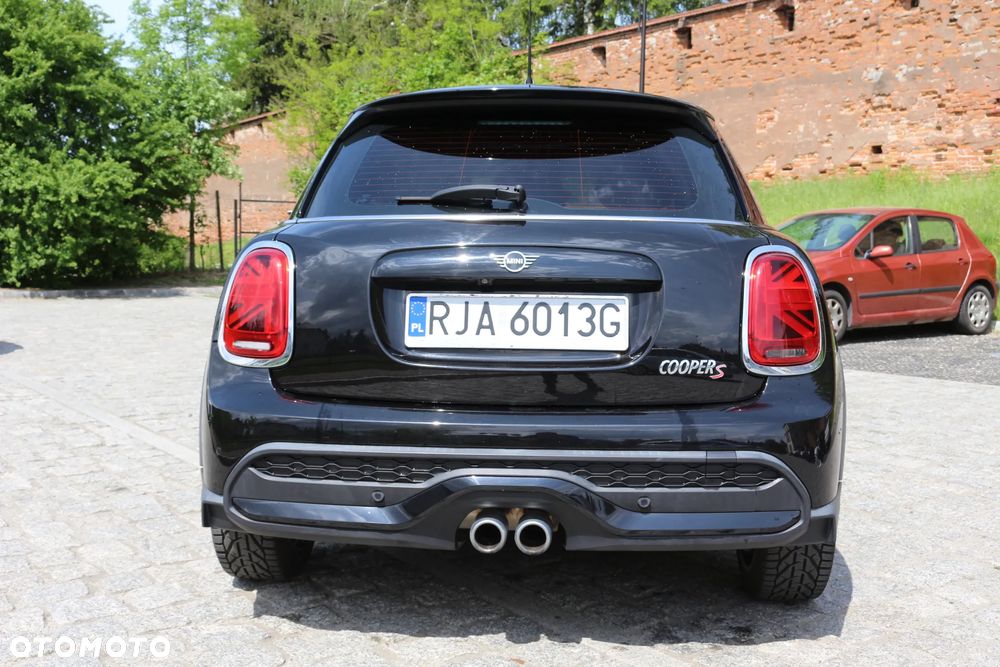 MINI Cooper S Sport-Aut - 4