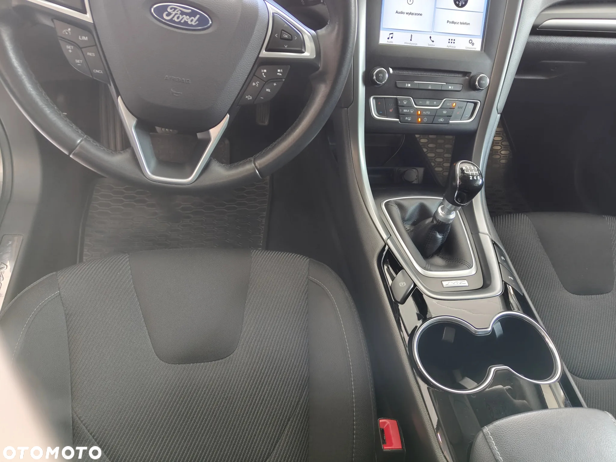 Ford Mondeo 2.0 TDCi Titanium - 21