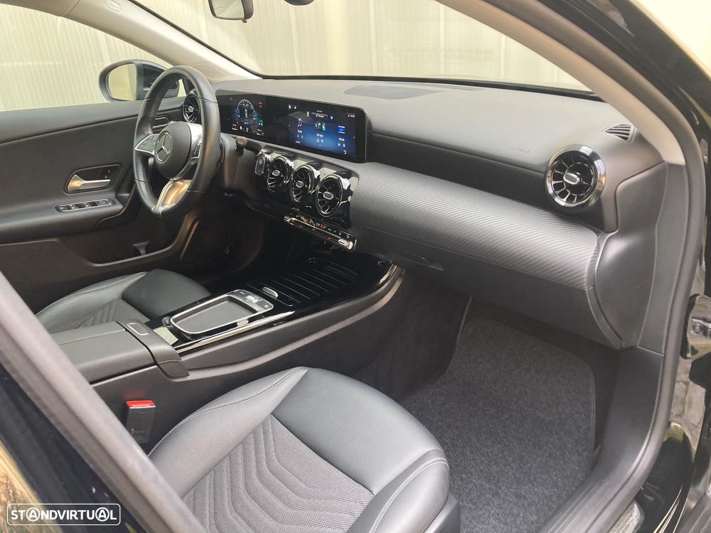 Mercedes-Benz A 250 e 8G-DCT Lim. Special Edition - 32