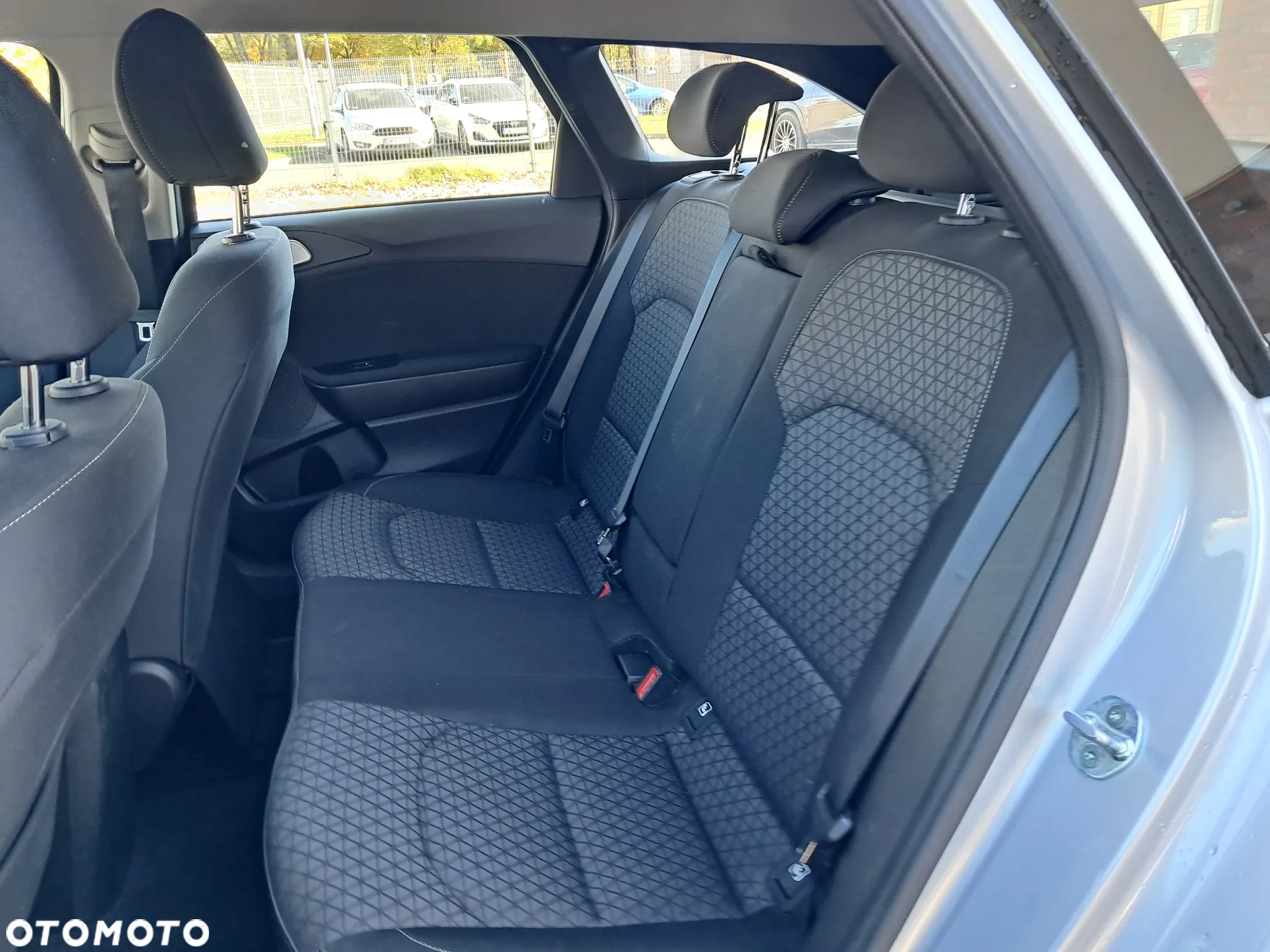 Kia Ceed 1.0 T-GDI M - 10