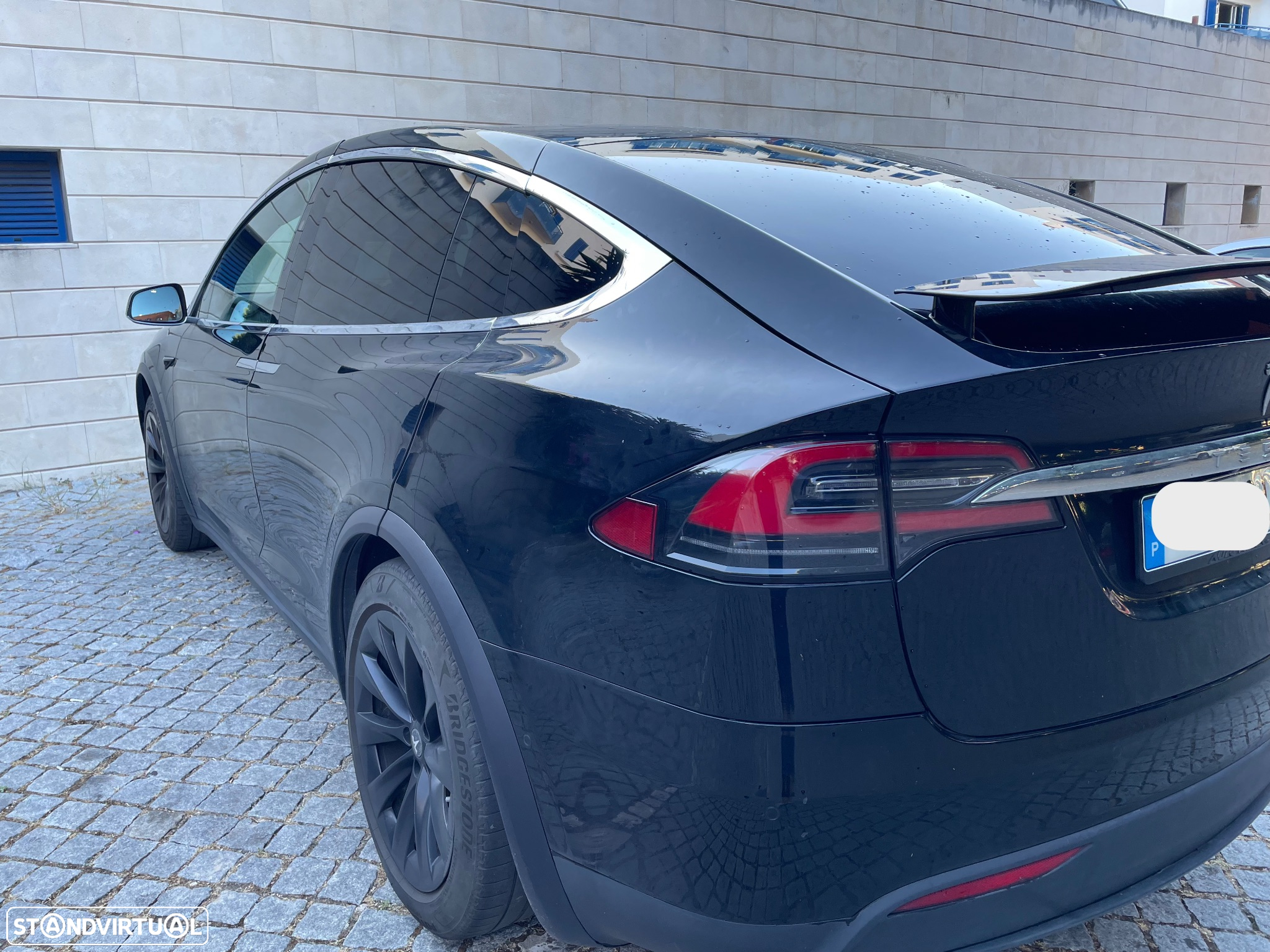 Tesla Model X 100D - 6
