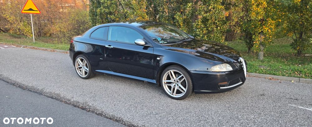 Alfa Romeo GT 1.9JTD 16V Distinctive - 2