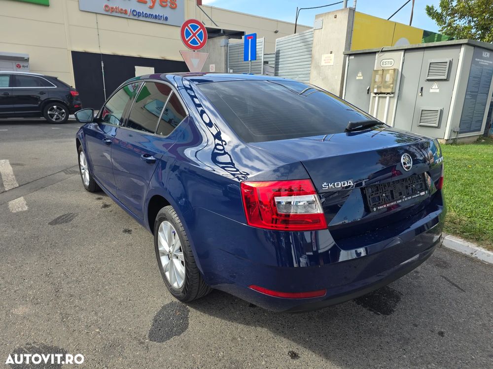 Skoda Octavia 2018 photo 4