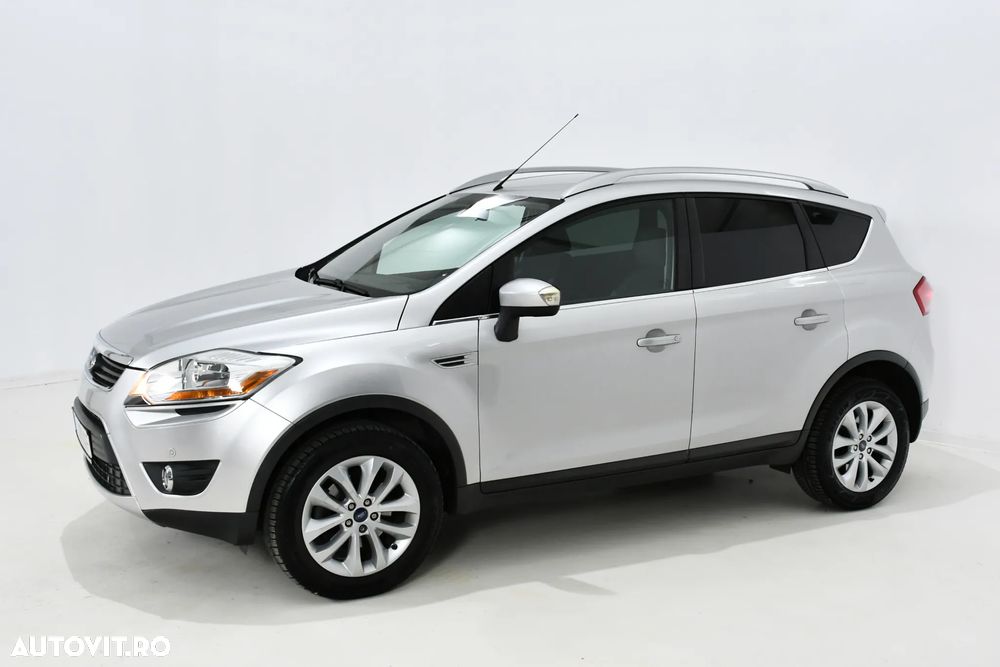Ford Kuga - 10