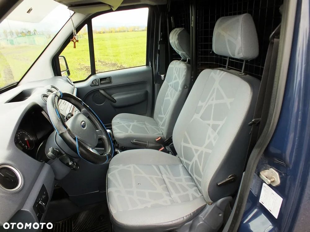 Ford Transit Connect - 15