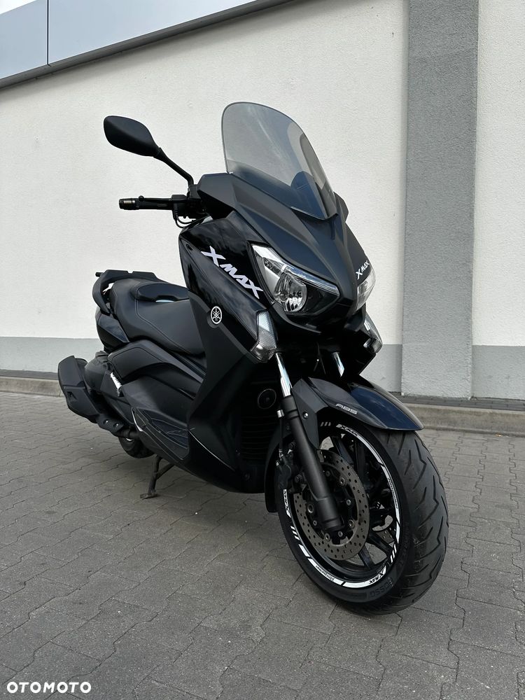 Yamaha X-max - 1