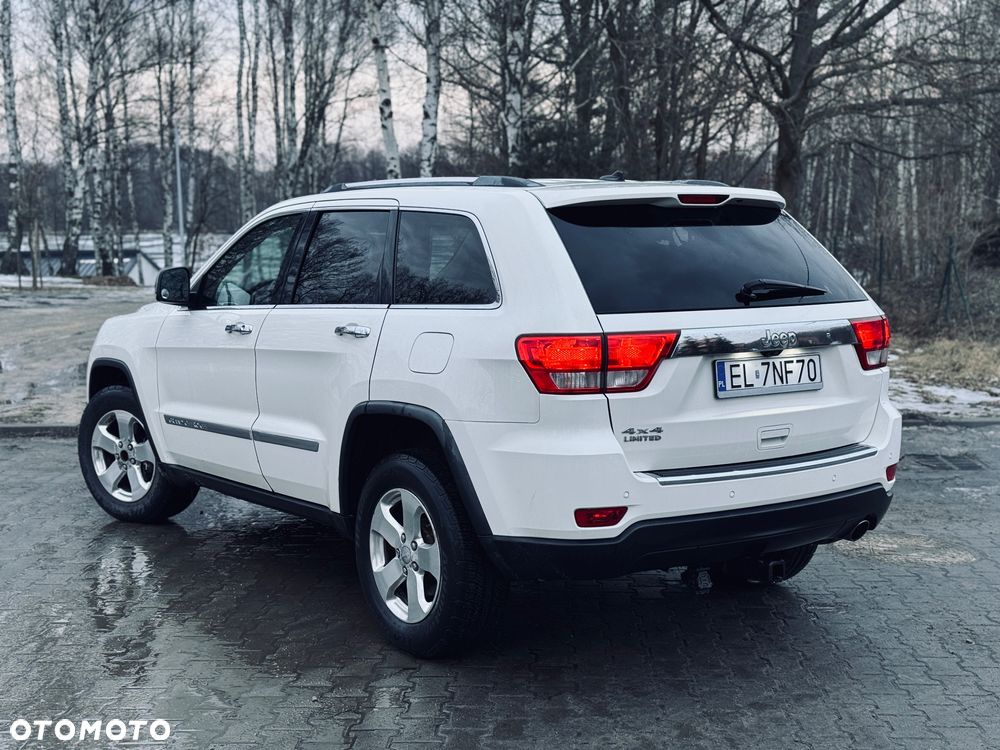 Jeep Grand Cherokee - 14