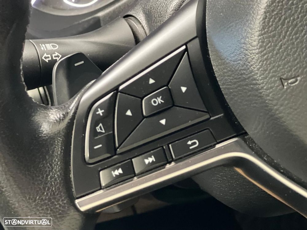 Nissan Juke 1.0 DIG-T N-Connecta NAV. DCT - 15