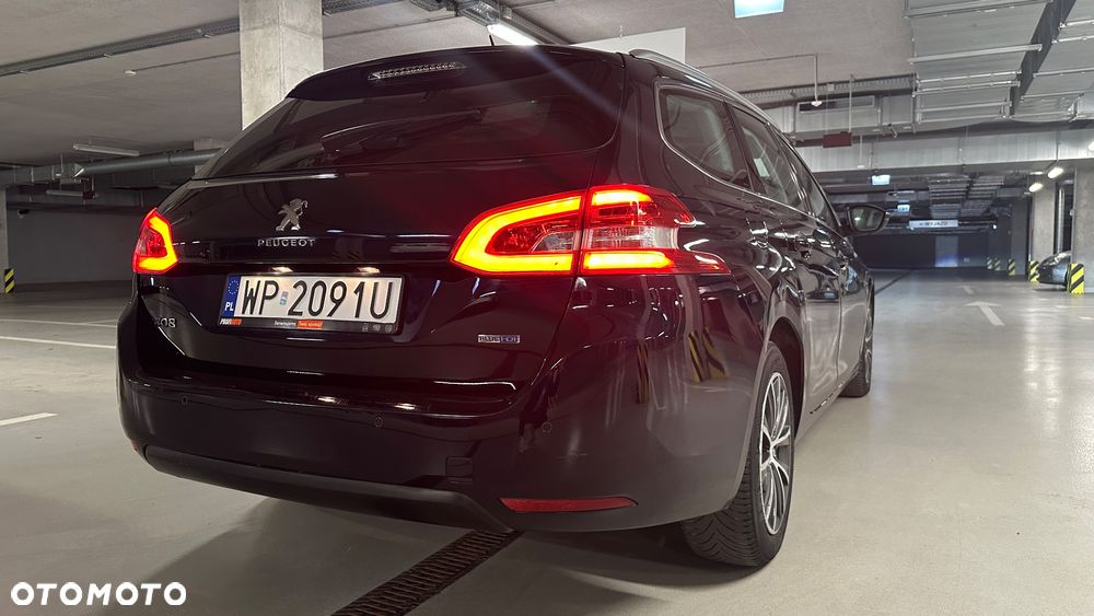 Peugeot 308 1.6 BlueHDi Allure S&S - 14