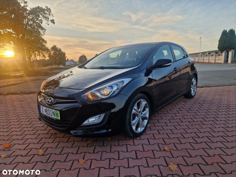 Hyundai i30 1.4 Intro Edition - 9