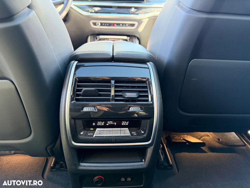 BMW X5 xDrive30d - 11