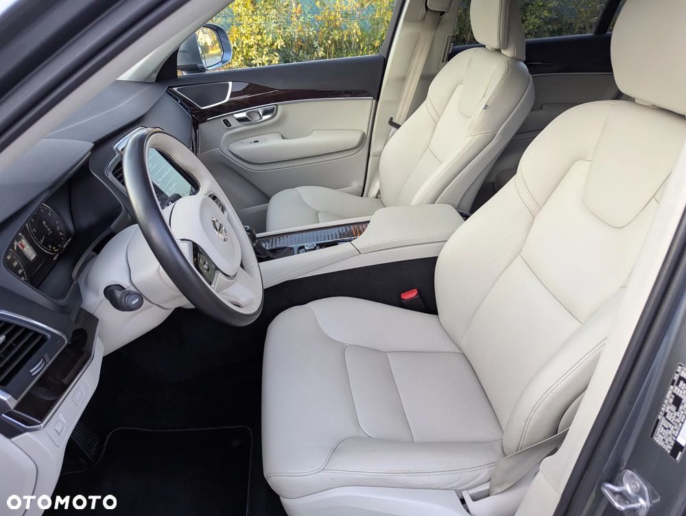 Volvo XC 90 T6 AWD Momentum 7os - 10