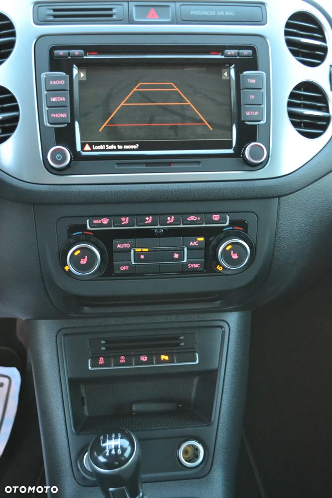 Volkswagen Tiguan 2.0 TDI DPF 4Motion BlueMotion Technology Cup Sport & Style - 10