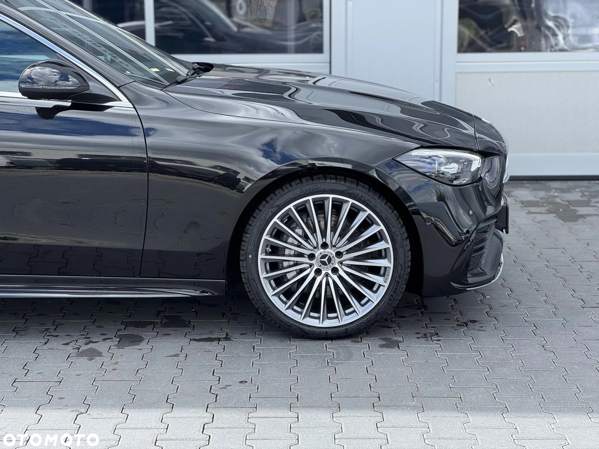 Mercedes-Benz Klasa C 180 9G-TRONIC AMG Line Advanced - 8