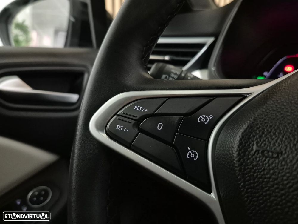 Renault Clio TCe 90 CVT TECHNO - 21