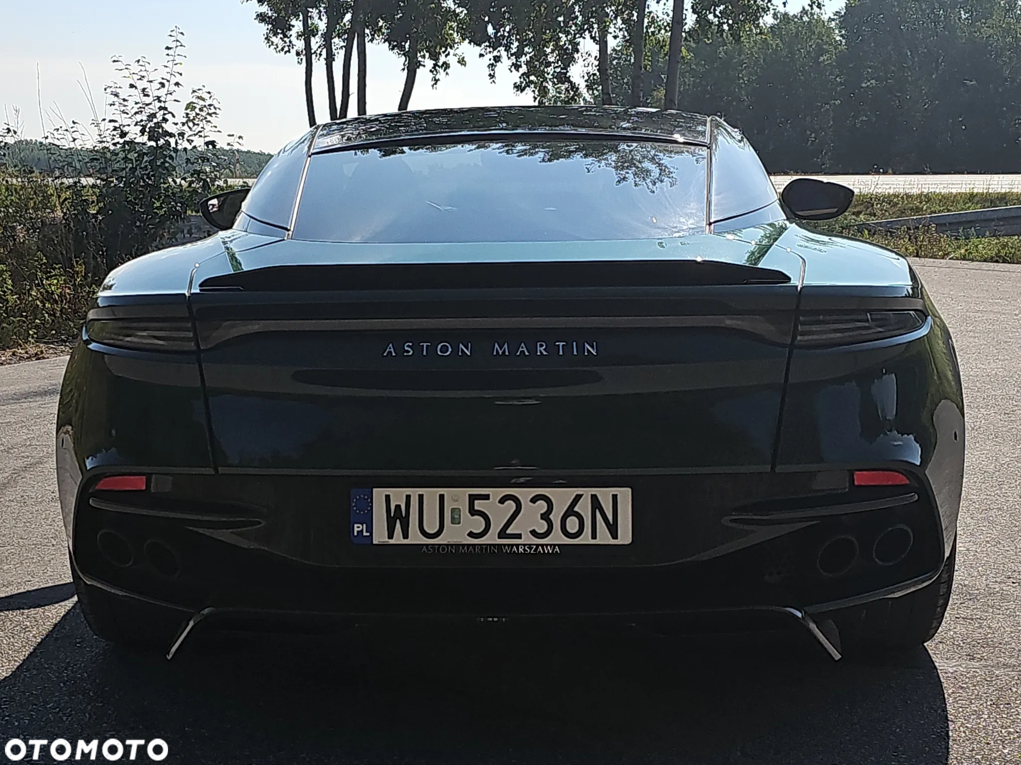 Aston Martin DBS - 7