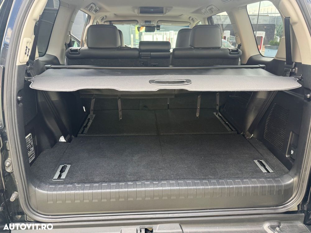 TOYOTA Land Cruiser 2020 — imagine 17