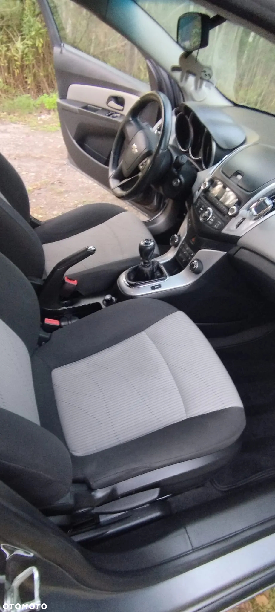 Chevrolet Cruze - 13