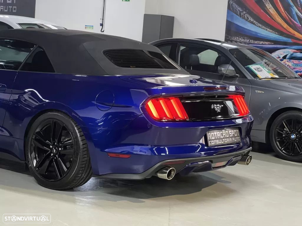 Ford Mustang 2.3i EcoBoost Aut. - 17