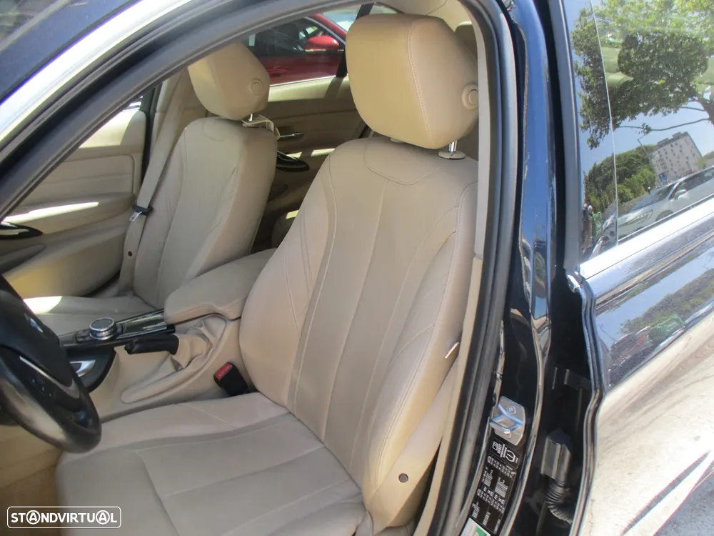 BMW 318 d Auto Exclusive - 10