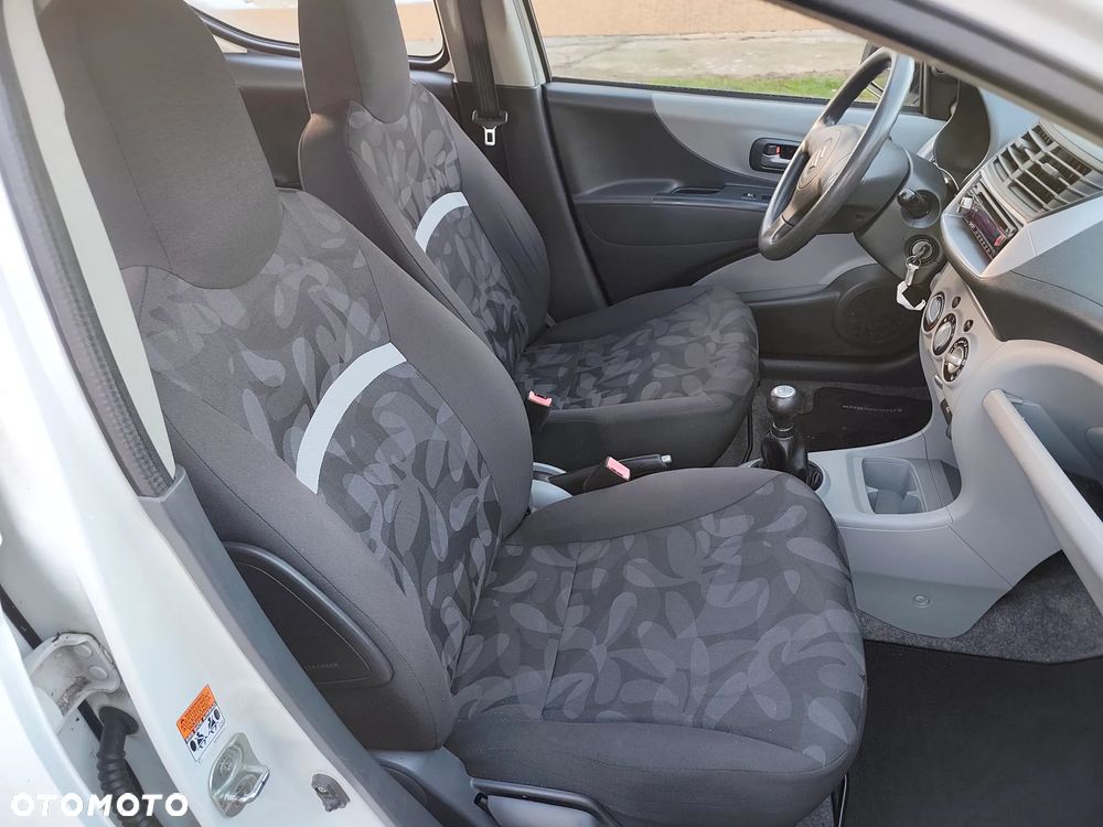 Suzuki Alto 1.0 Club City - 17