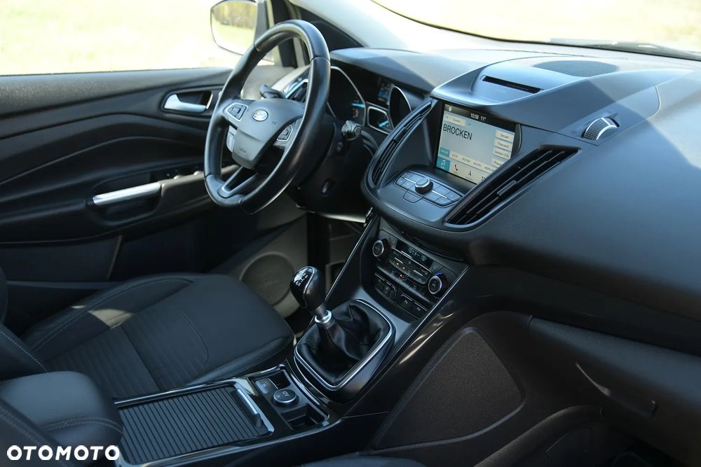 Ford Kuga 2.0 TDCi 4x2 Titanium - 23
