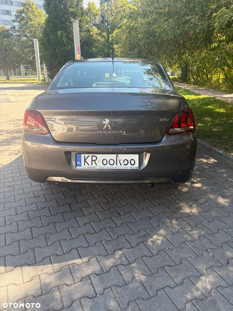 Peugeot 301 1.2 Pure Tech Active - 3