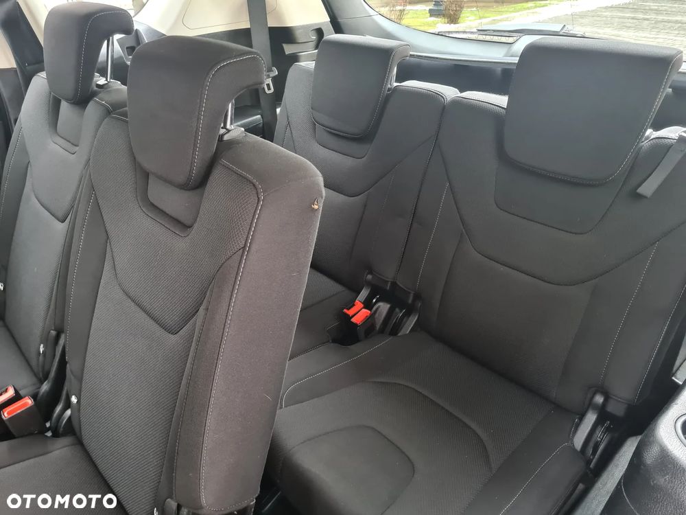 Ford S-Max 2.0 EcoBlue Titanium - 20