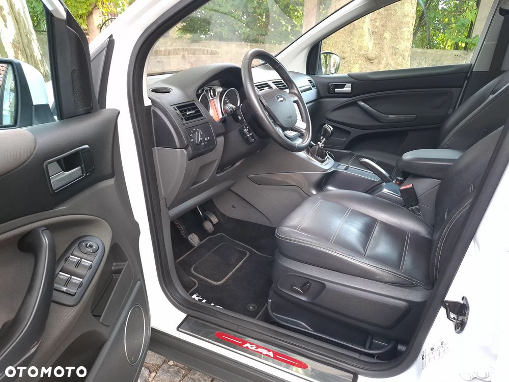 Ford Kuga 2.5 4x4 Individual - 21