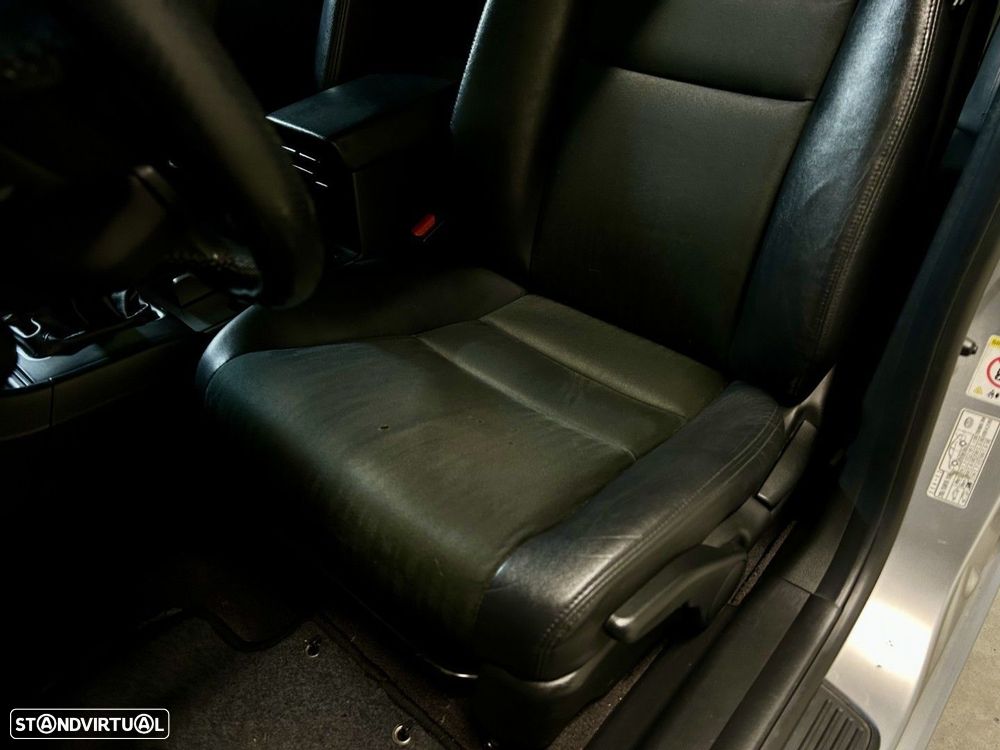 Honda Accord 2.0 Sport - 42