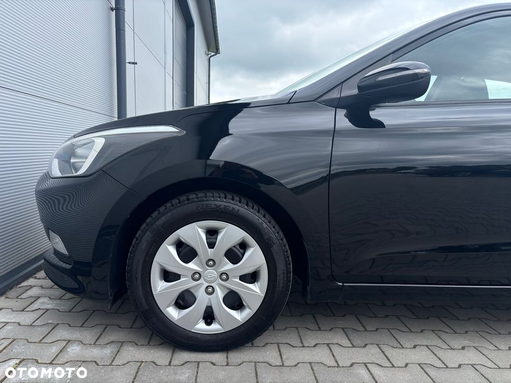 Hyundai i20 blue 1.2 Classic - 12