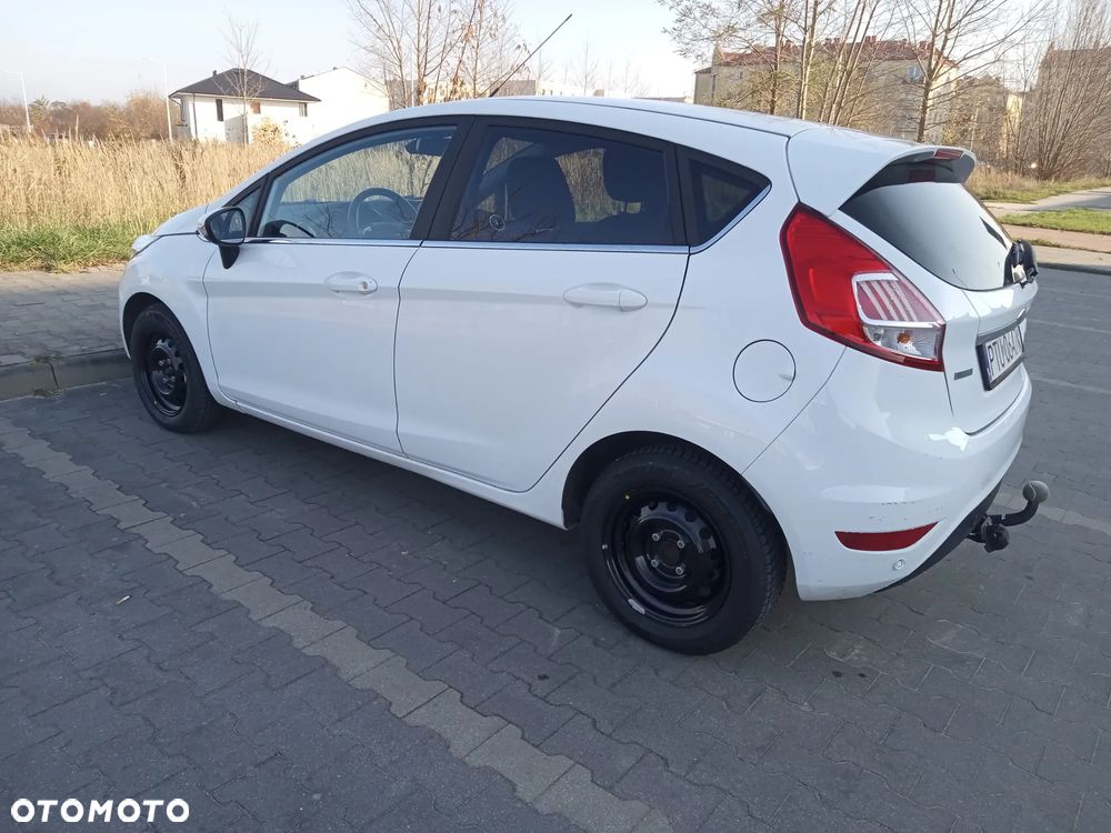 Ford Fiesta 1.0 EcoBoost S&S TITANIUM - 3