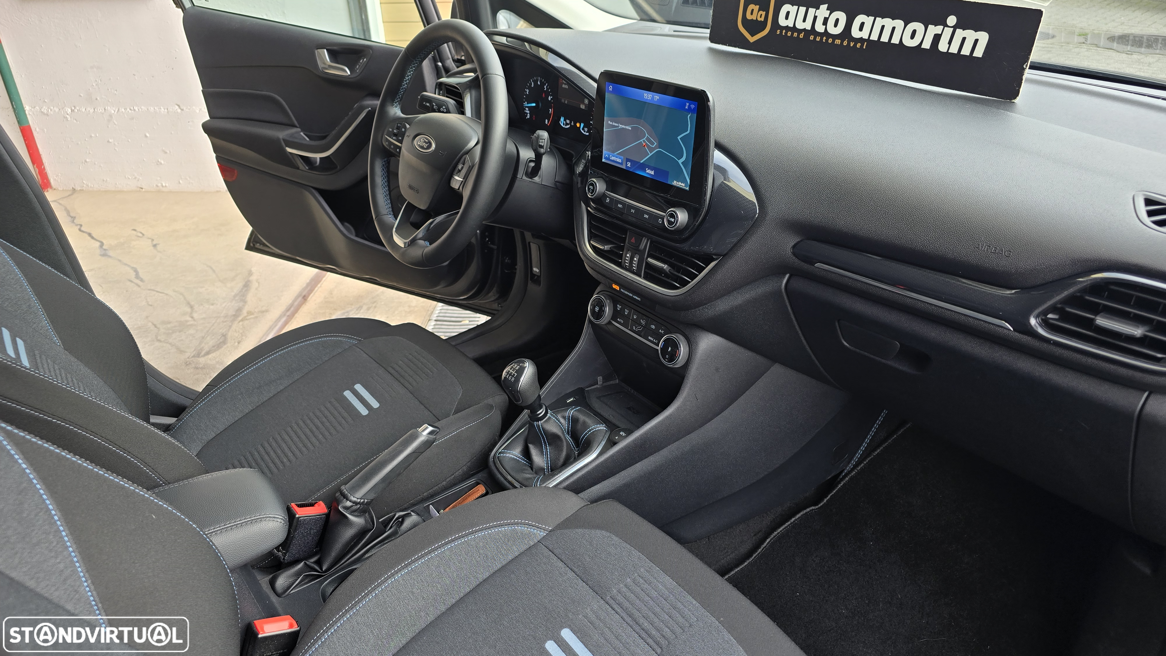Ford Fiesta 1.0 EcoBoost MHEV Active X - 26