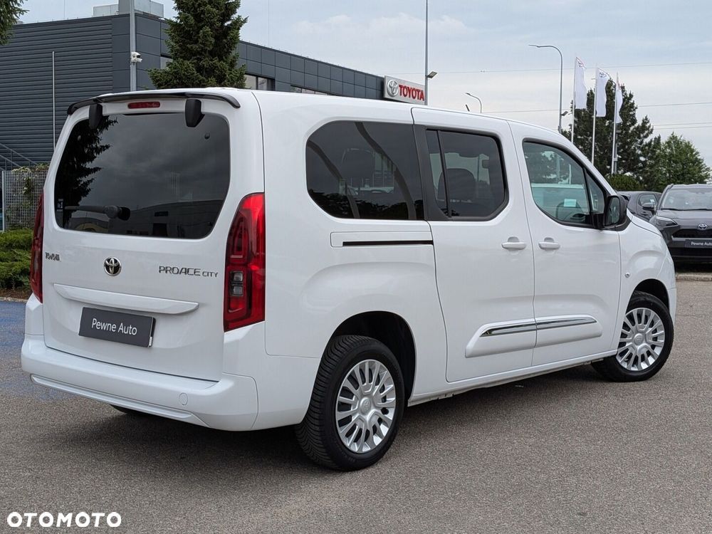 Toyota Proace City Verso Long 1.5 D-4D Business - 14
