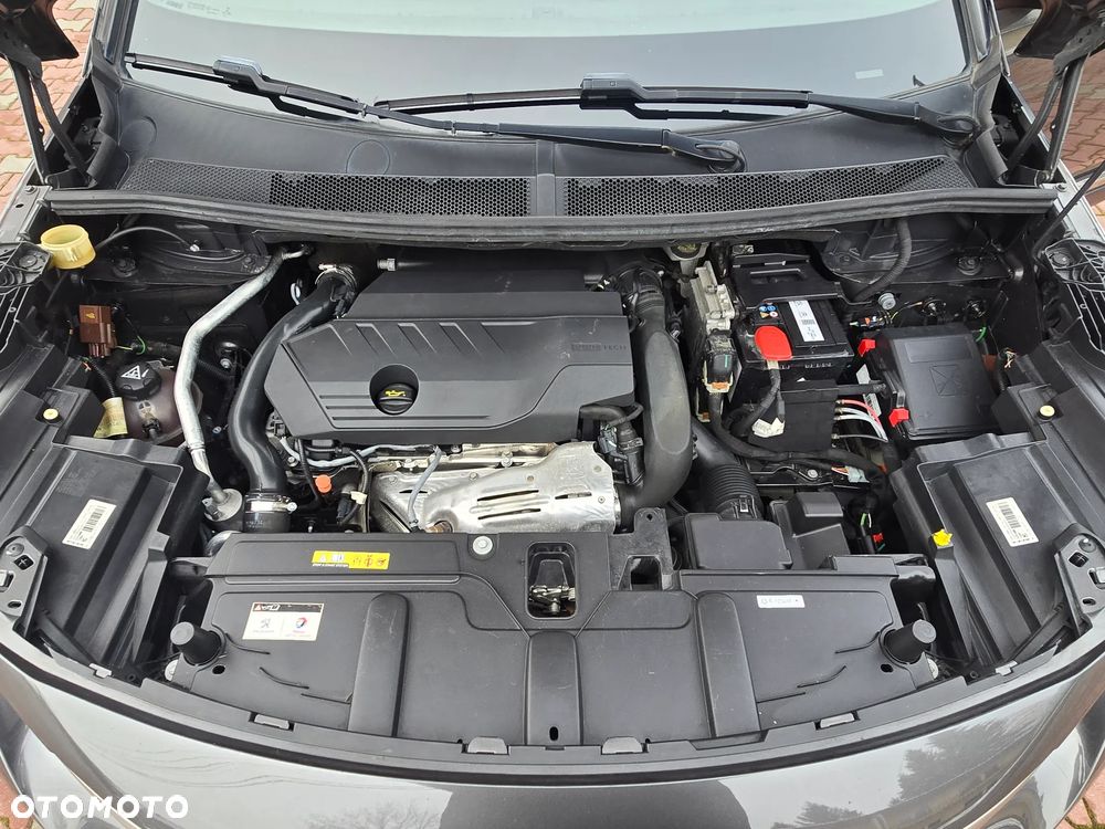 Peugeot 5008 PureTech 180 EAT8 Stop & Start GT Pack - 37