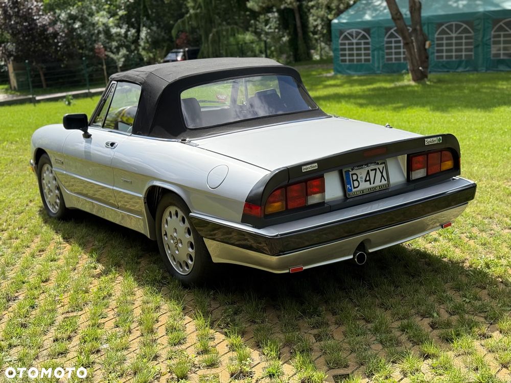 Alfa Romeo Spider 2.0 - 7