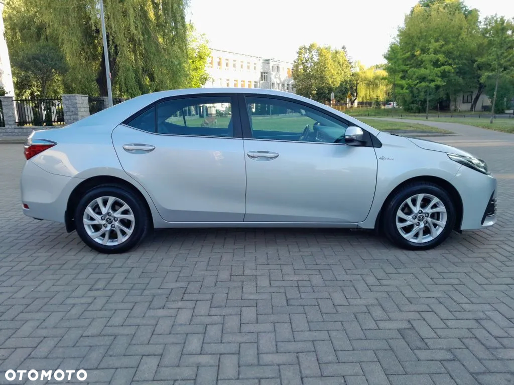 Toyota Corolla 1.6 Comfort - 4