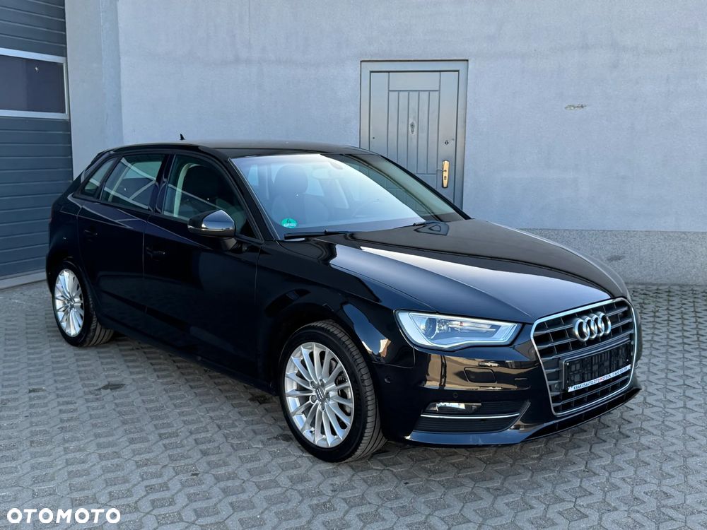 Audi A3 Sportback 1.4 TFSI cylinder on demand S tronic Attraction - 3