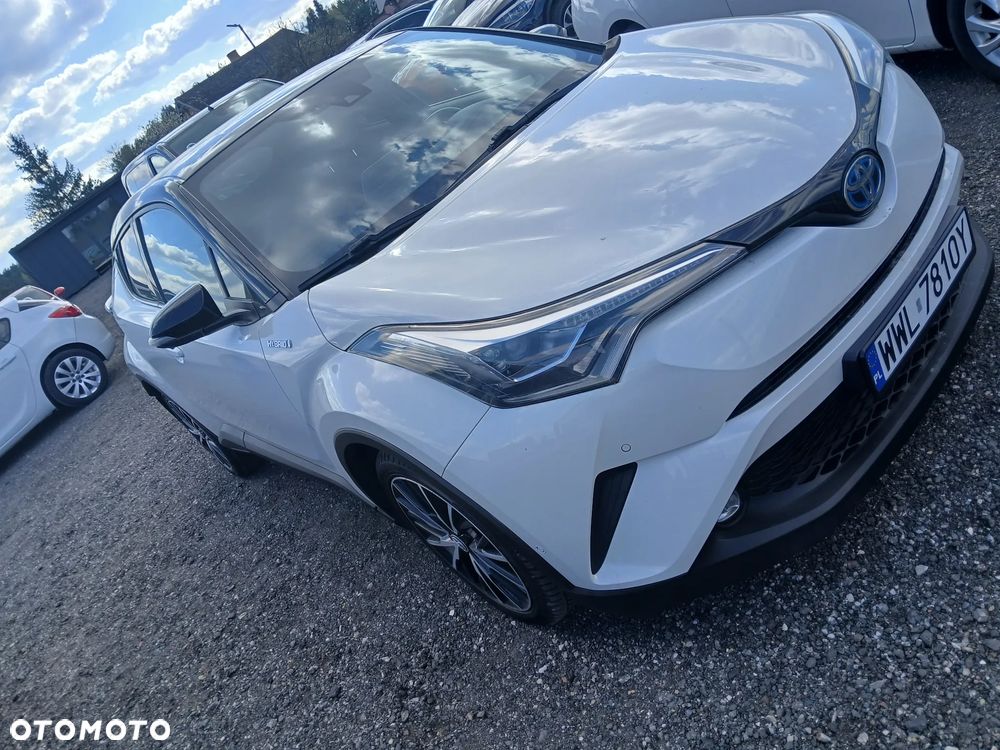Toyota C-HR Business-Edition - 8