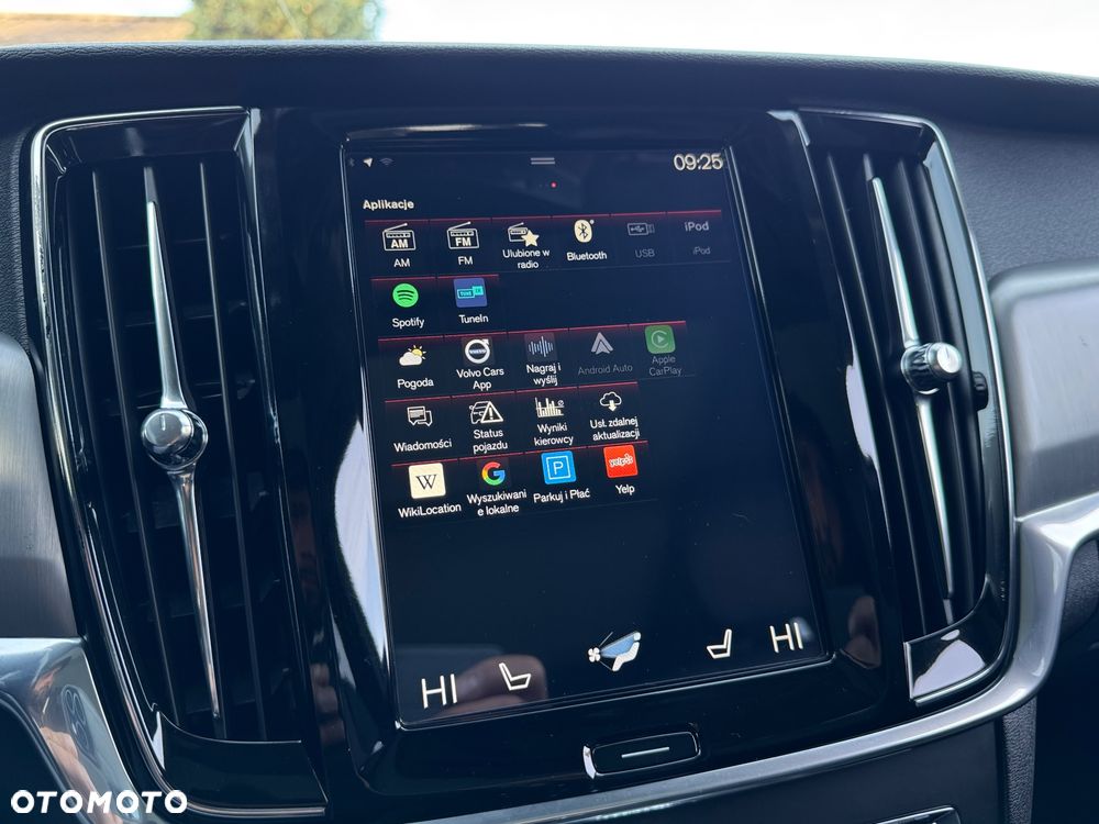 Volvo V90 D3 Geartronic Momentum Pro - 23