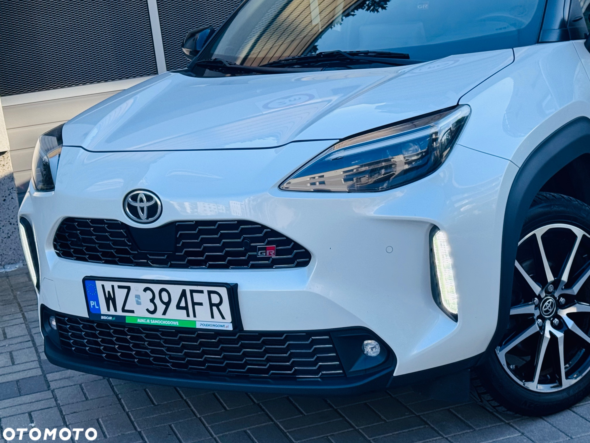 Toyota Yaris Cross Hybrid 1.5 GR Sport - 4