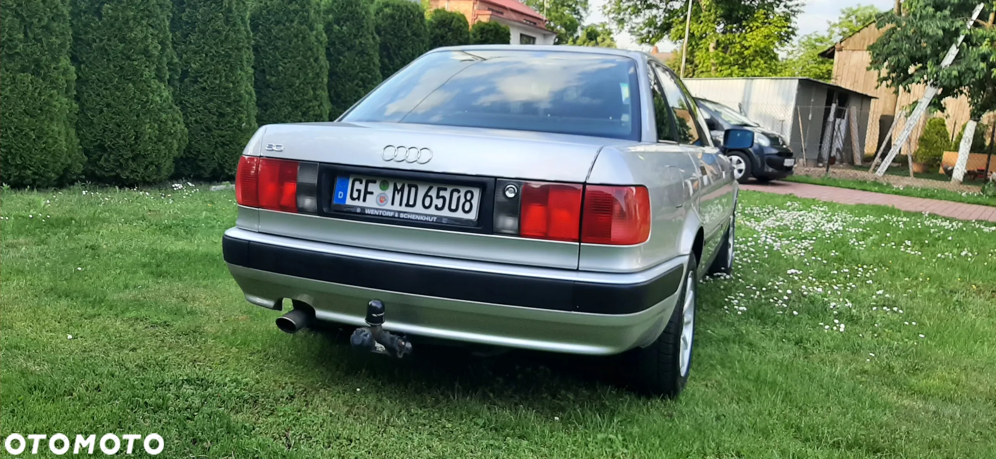 Audi 80 2.0 E - 24