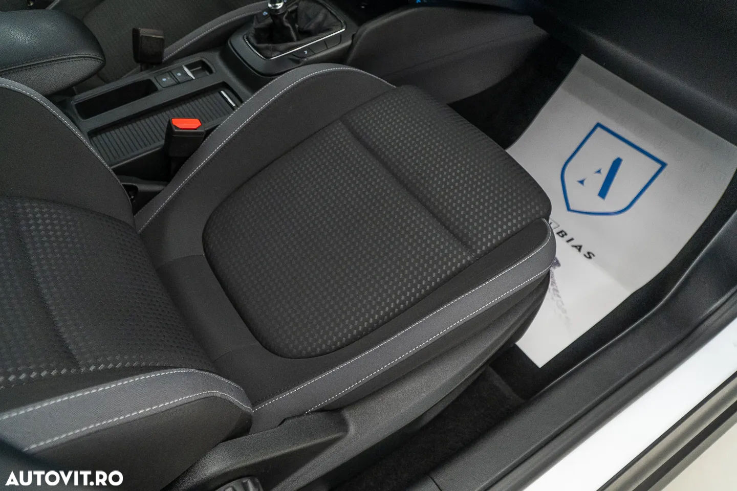Ford Focus 1.0 EcoBoost Trend Edition - 40
