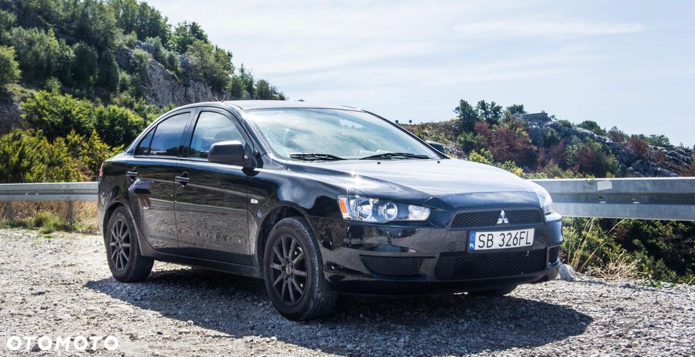Mitsubishi Lancer 1.5 Inform - 16